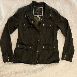 Women’s J.Crew Classic Field Jacket in Olive Green - Small